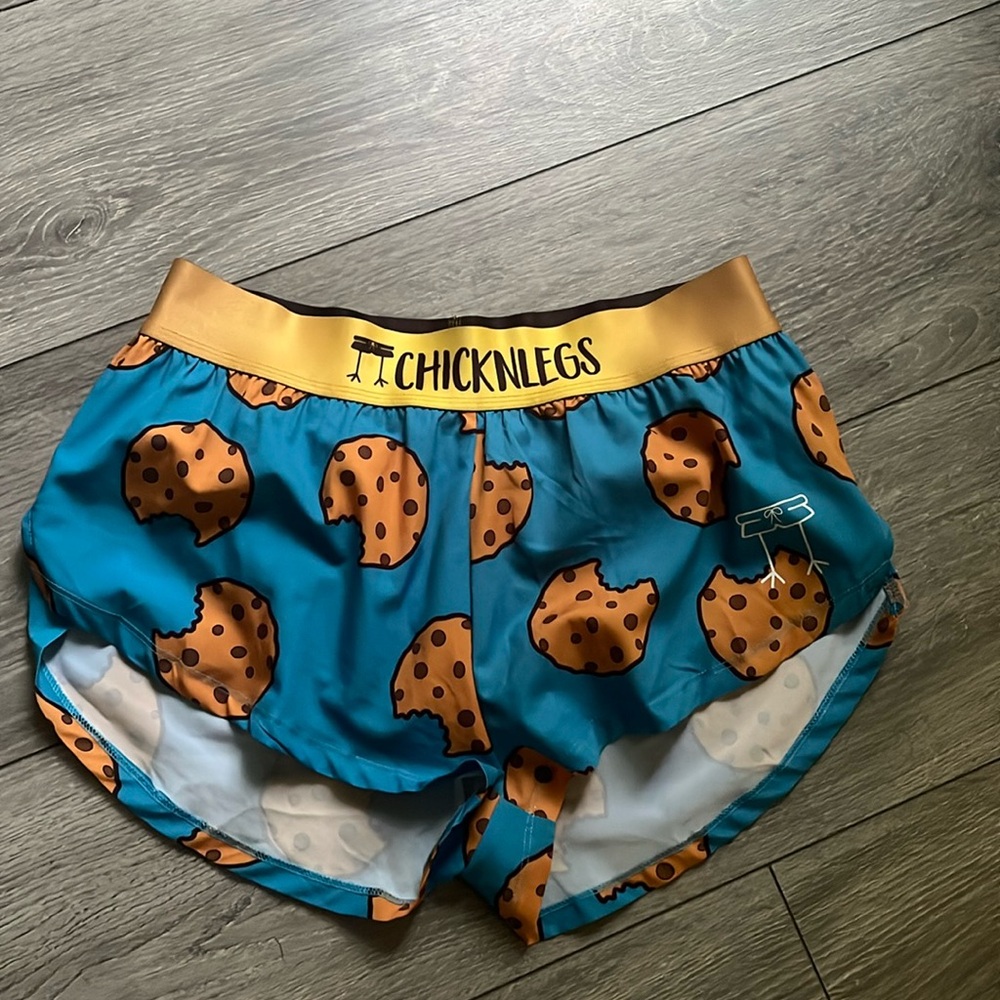 Chicken Legs Women's 1.5 Split Shorts